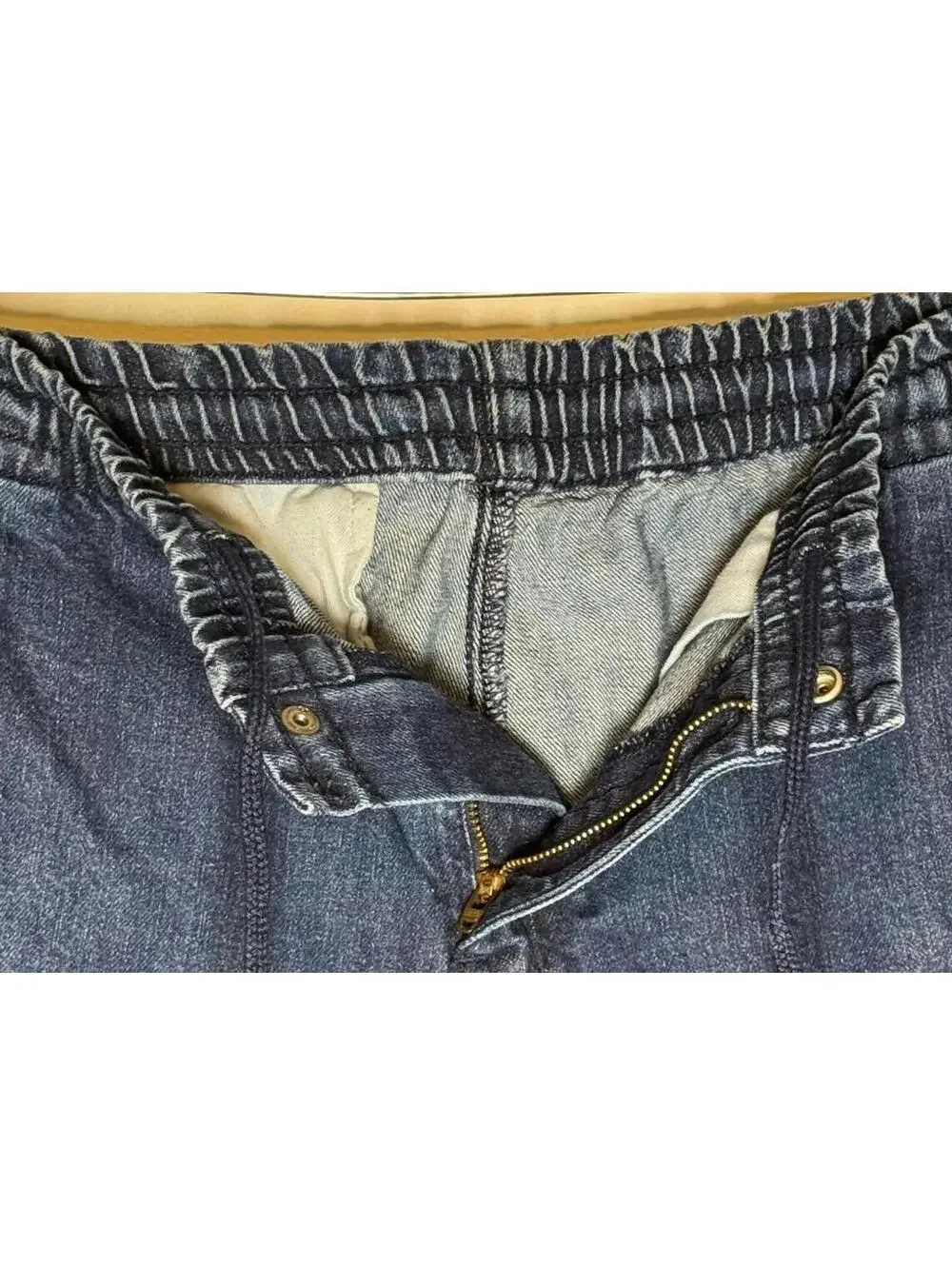 LEVI'S - Bench Point Dark Wash Jogger Jeans Side Tape Logo - Size 32x30